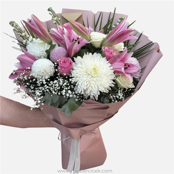 Pembe Lilyum ve Krizantem Karışık Buket – Canlı Çiçek