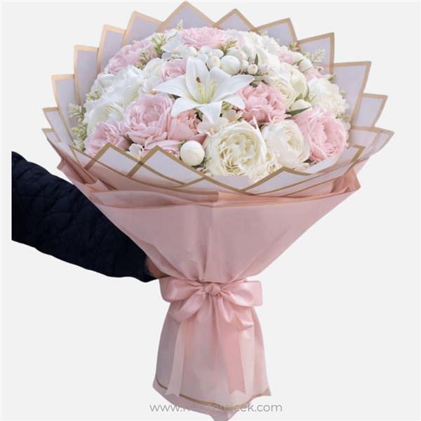 Lilyum Detaylı Pembe & Beyaz Yapay Şakayık Buketi